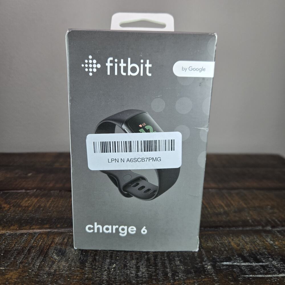 Fitbit Charge 6 Fitness Tracker Activity Tracker GPS Heart Rate Black – Open Box